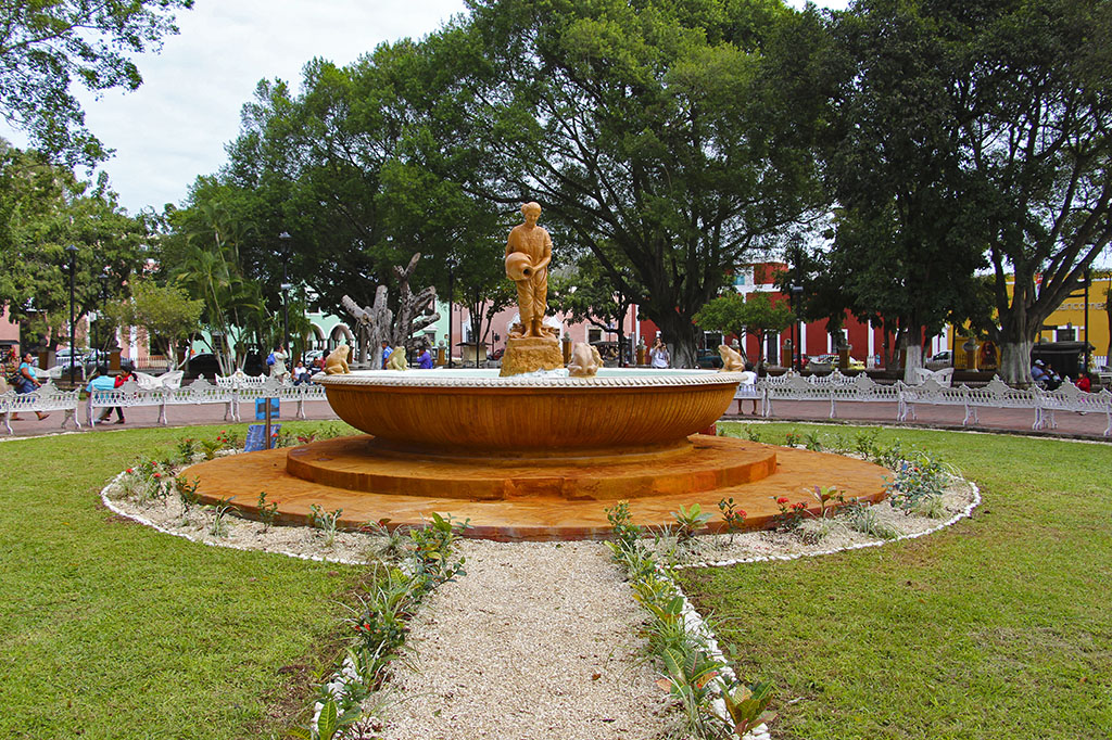 Valladolid - Mexico - Rio Lagartos - PptoTravel