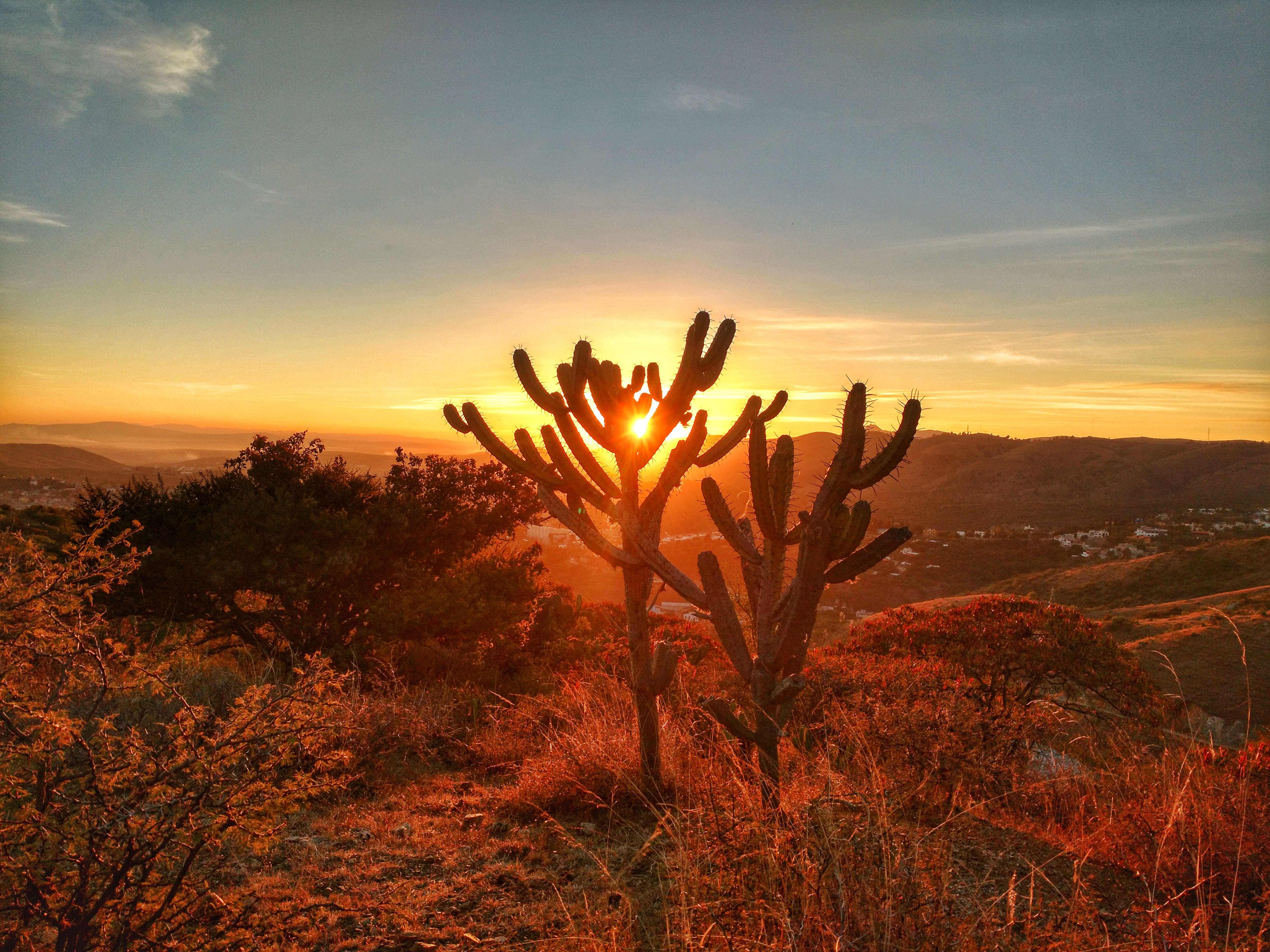 PptoTravel-Sierra-Atardecer